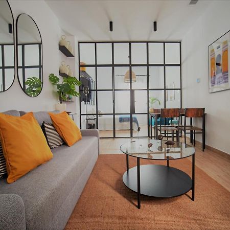 Pelicano Seville Apartments エクステリア 写真