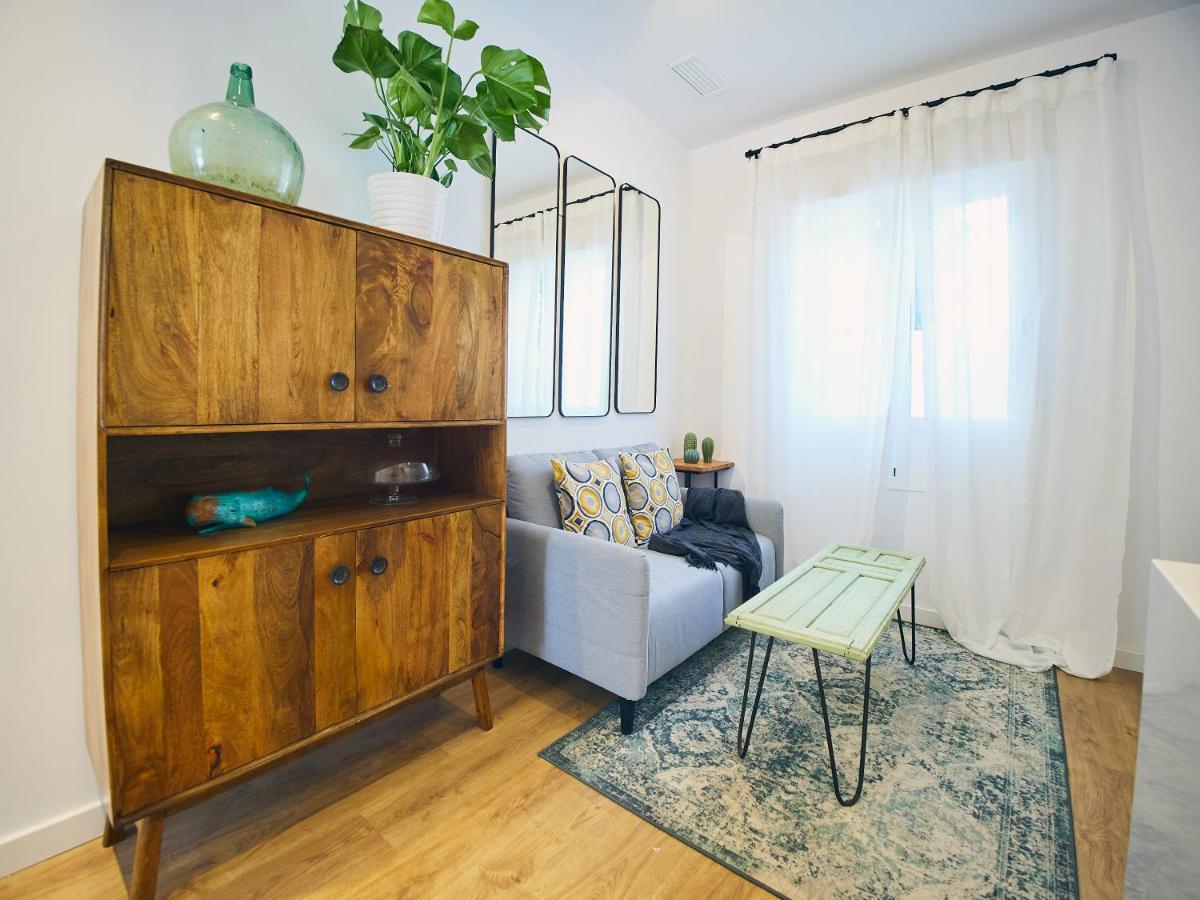 Pelicano Seville Apartments エクステリア 写真